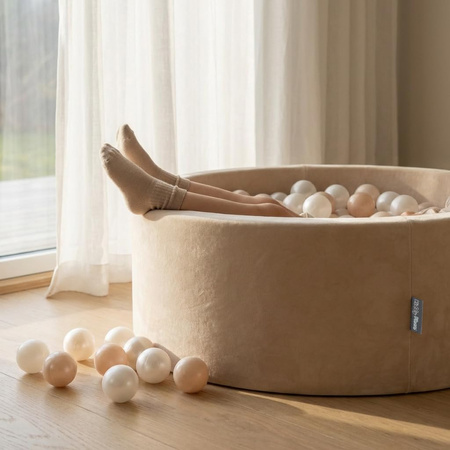 KiddyMoon Suchy basen okrągły VELVET z piłeczkami 7cm Zabawka basen piankowy, beżowy