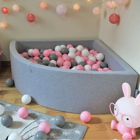 KiddyMoon Suchy basen trójkątny z piłeczkami 7cm Zabawka basen piankowy, jasnoszary: jasny zielony-pomarańcz-turkus-niebieski-babyblue-żółty