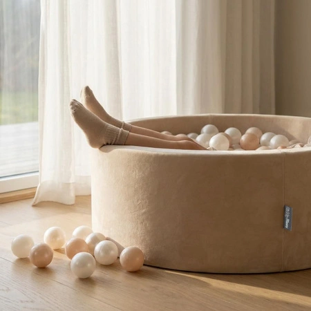 KiddyMoon Suchy basen okrągły VELVET z piłeczkami 7cm Zabawka basen piankowy, beżowy