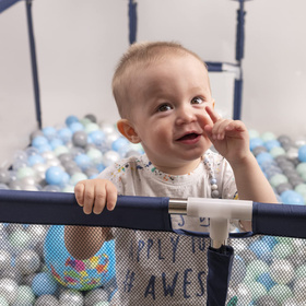 Boisko KK-100X z piłeczkami 6cm Zabawka kojec, niebieski: czarny-biały-czerwony-babyblue
